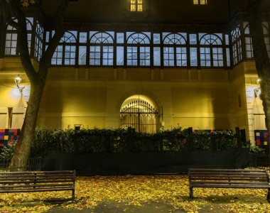 Piotr_Hanzelewicz_Paesaggio_ideale_2_veduta_dalla_piazza_esterna_2_2024_@giorgio_benni